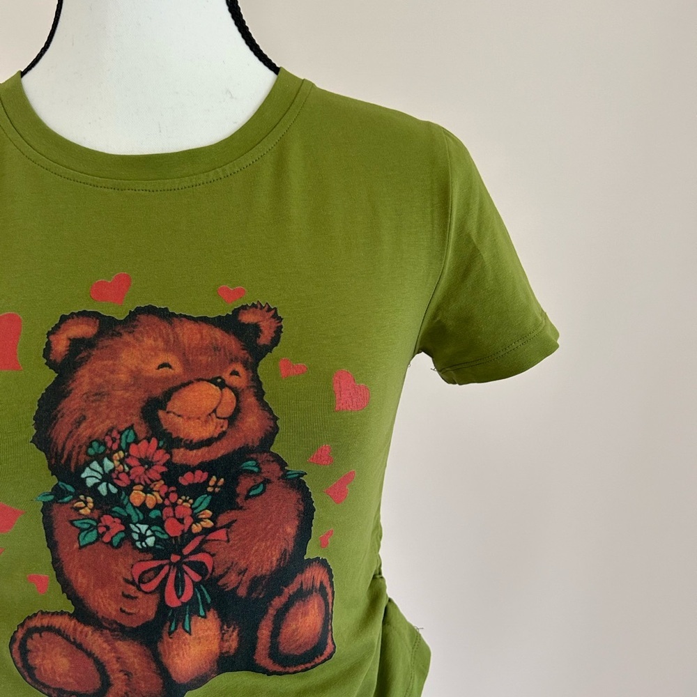 SinsaGom Teddy Bear and Hearts Green T-shirt - Picture 4 of 6